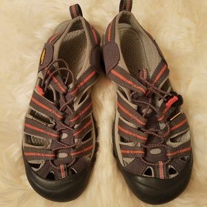 SALE! basically new Keen water shoes sneakers!